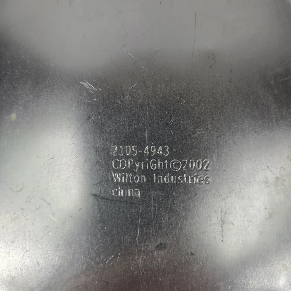 Vintage Wilton Teddy Bear Cake Pan Mold #2105-4943  2002 Baking Cooking Party